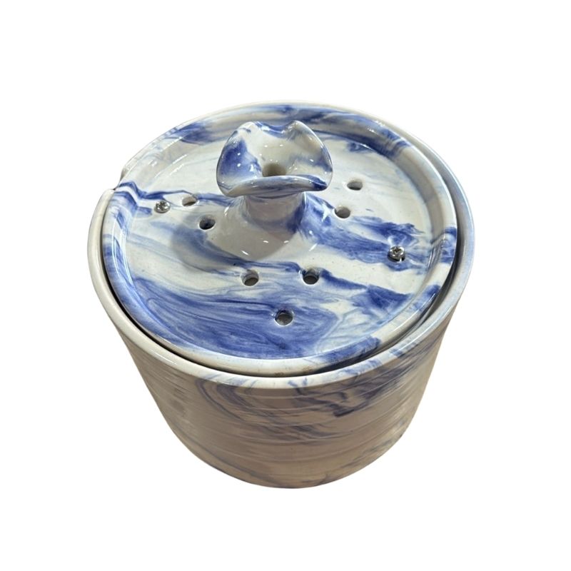 Seramik Kedi Köpekler İçin Karbon Filtreli Su Sebili Mavi-Beyaz